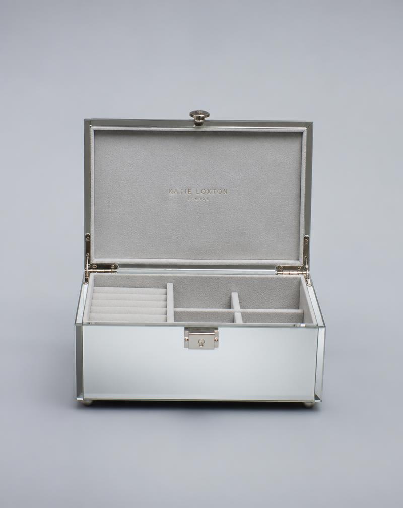 Mirrored jewellery trunk